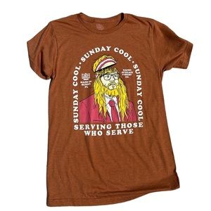 Sunday Cool Fun Design T-Shirt. Size Small.